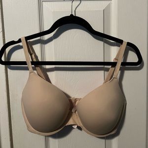 Victoria’s Secret PINK bra